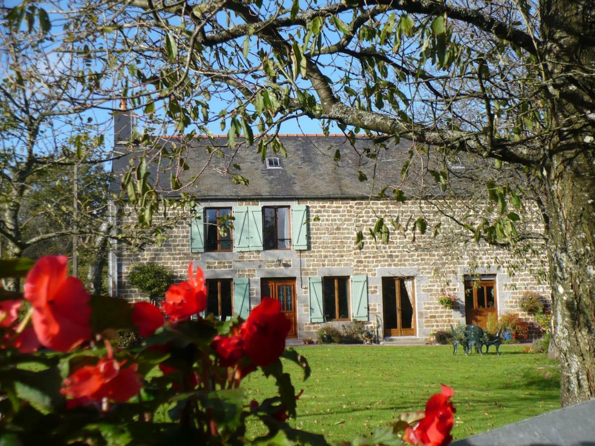 Le Rocher B&B Yvrandes Exterior photo